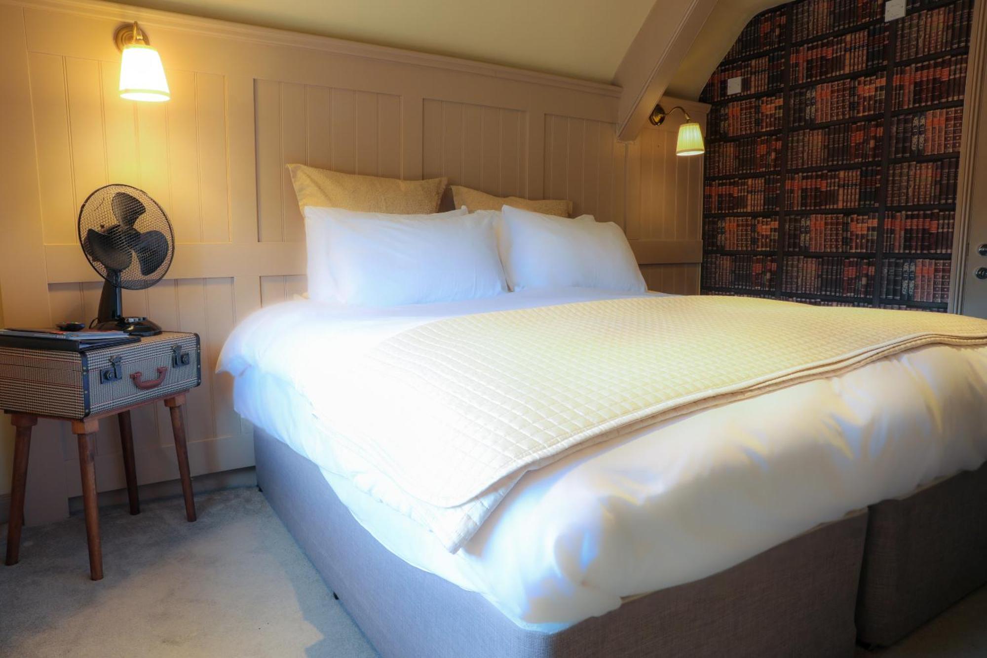 Bed and Breakfast The Kingsbury 7Even 8Ight Marlborough Habitación foto